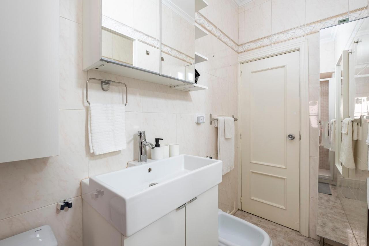 Madrid Center Room Private 7 Minutes Or 4 Metro Stops エクステリア 写真