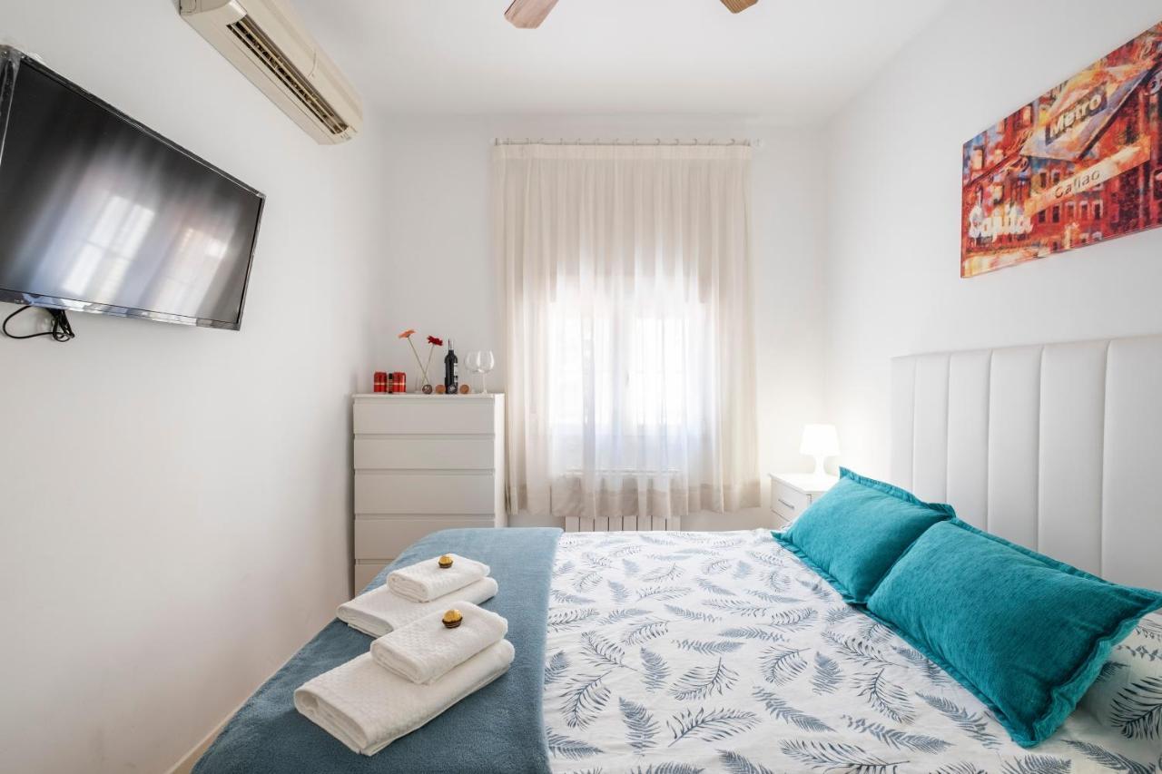 Madrid Center Room Private 7 Minutes Or 4 Metro Stops エクステリア 写真